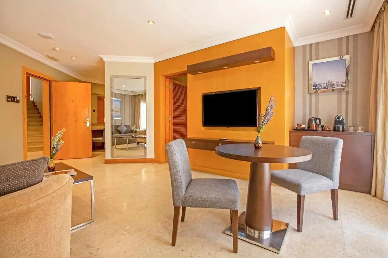 Dubai Marine Beach Resort & Spa 5*,  Zjednoczone Emiraty Arabskie