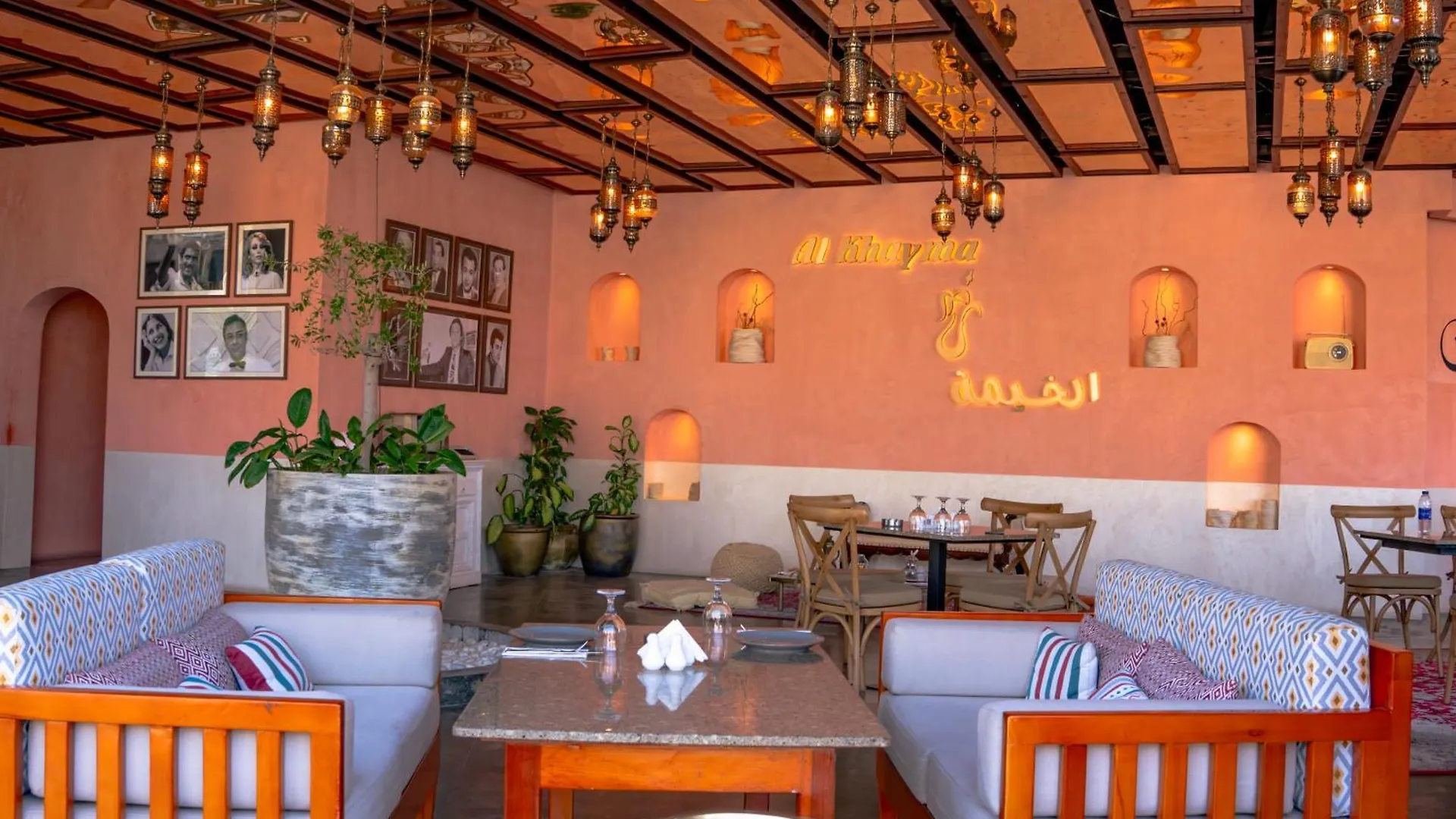 Dubai Marine Beach Resort & Spa