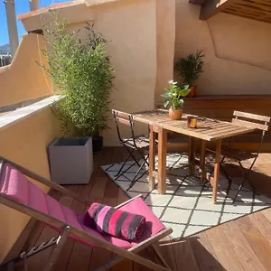 Le Mini - Un Voyage En Provence , Aix-en-Provence France