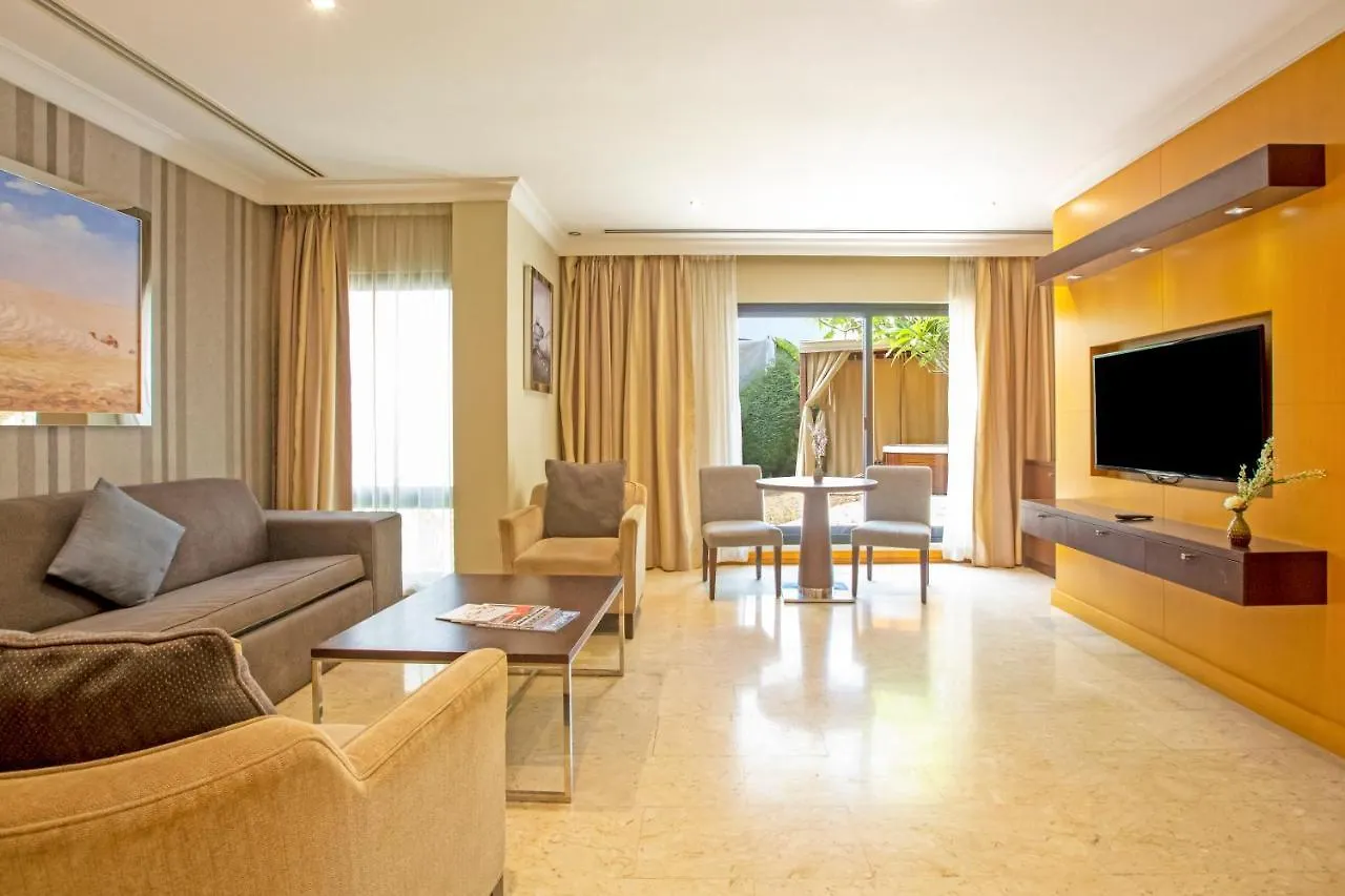 *****  Dubai Marine Beach Resort & Spa Egyesült Arab Emírségek