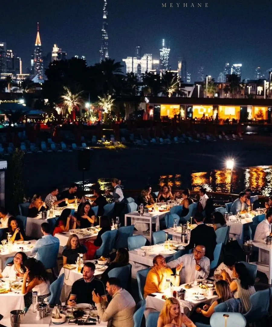 Dubai Marine Beach Resort & Spa