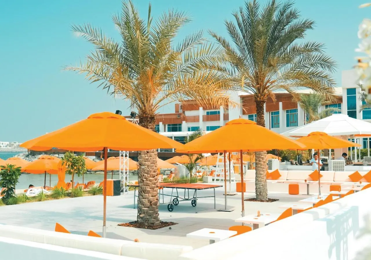 Dubai Marine Beach Resort & Spa