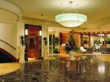 Dubai Marine Beach Resort & Spa