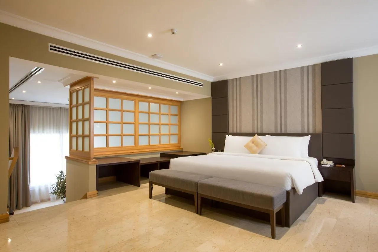 *****  Dubai Marine Beach Resort & Spa Emiratos Árabes Unidos