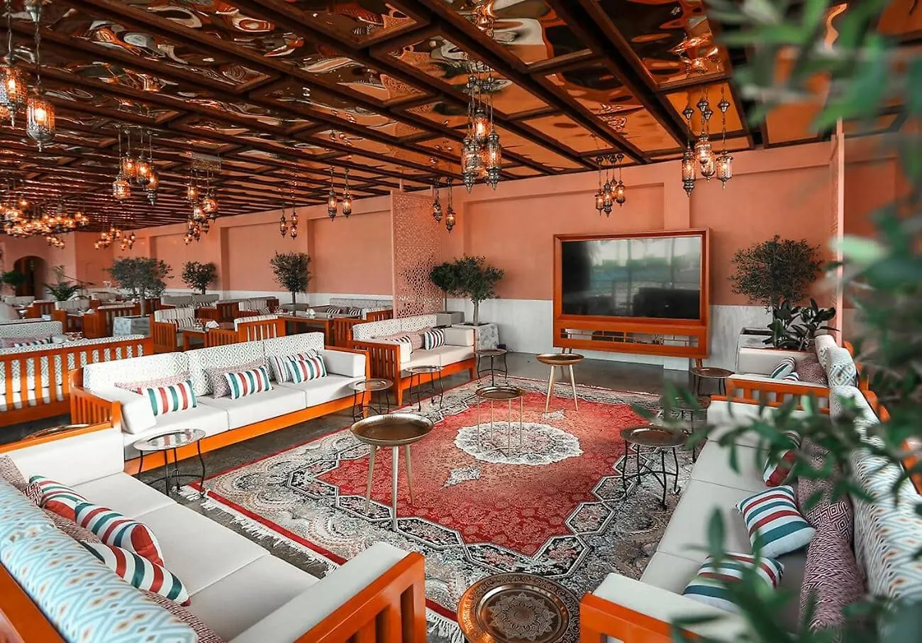 *****  Dubai Marine Beach Resort & Spa Emiratos Árabes Unidos